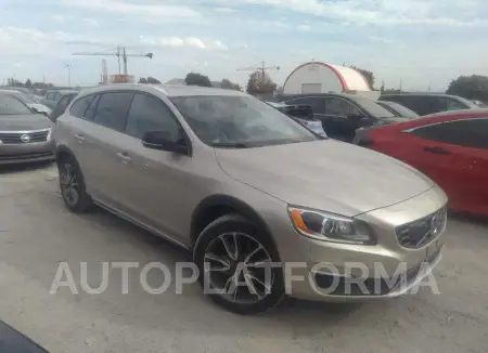 VOLVO V60 CROSS COUNTRY PREMIER 2017 vin YV440MWKXH1037982 from auto auction Caiaai