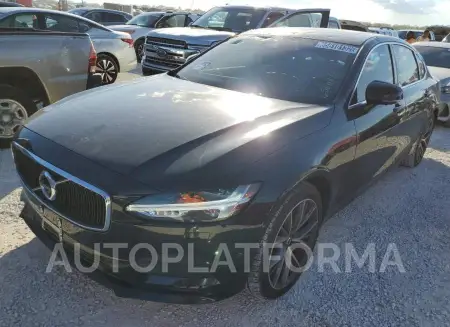 Volvo S90 2018 2018 vin LVY982MK8JP022675 from auto auction Copart