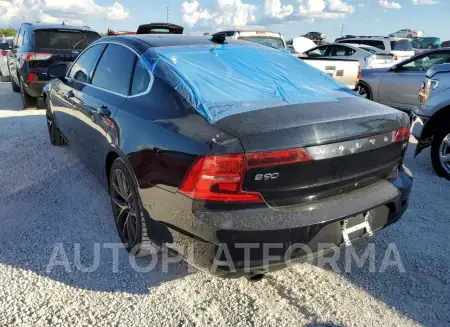 VOLVO S90 T5 MOM 2018 vin LVY982MK8JP022675 from auto auction Copart