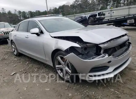 VOLVO S90 T5 MOM 2018 vin LVY982AK7JP035812 from auto auction Copart