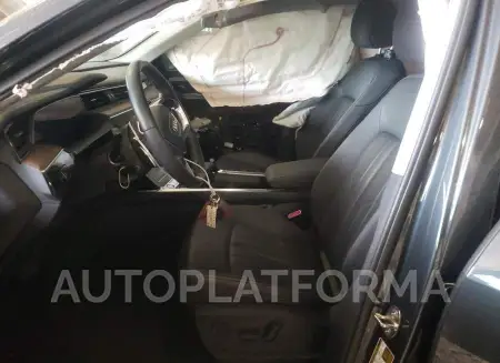 AUDI E-TRON PRE 2019 vin WA1LABGE4KB013178 from auto auction Copart