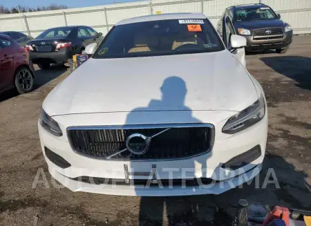 VOLVO S90 T5 MOM 2018 vin LVY982MK4JP028585 from auto auction Copart