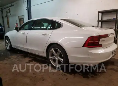 VOLVO S90 T5 MOM 2018 vin LVY982MK4JP016680 from auto auction Copart