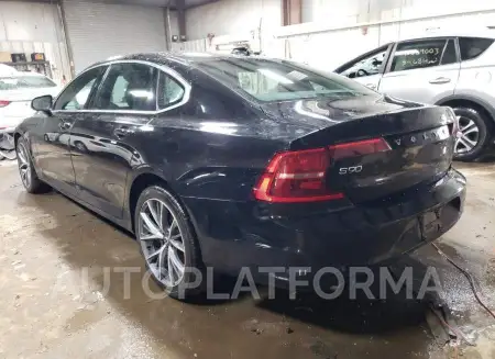 VOLVO S90 T5 MOM 2018 vin LVY982MK3JP023250 from auto auction Copart