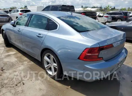 VOLVO S90 T5 MOM 2018 vin LVY982AK4JP023844 from auto auction Copart