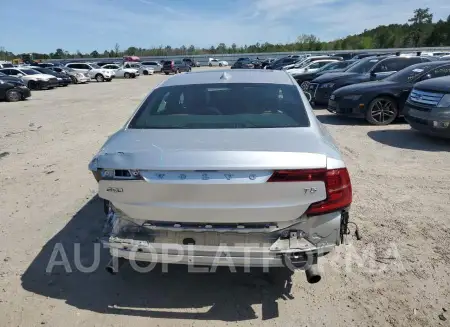 VOLVO S90 T5 MOM 2018 vin LVY982AK0JP026496 from auto auction Copart