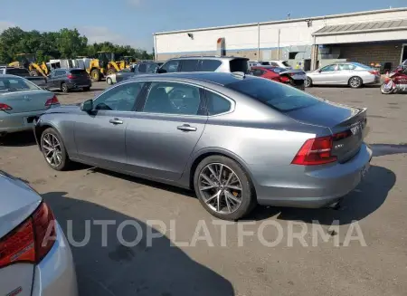 VOLVO S90 T5 MOM 2018 vin LVY982MK6JP027843 from auto auction Copart