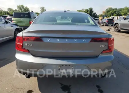 VOLVO S90 T5 MOM 2018 vin LVY982MK6JP027843 from auto auction Copart