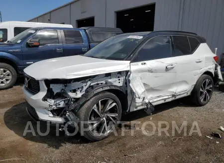 Volvo XC40 T4 2020 2020 vin YV4AC2HM0L2245014 from auto auction Copart