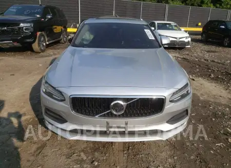 VOLVO S90 T5 MOM 2018 vin LVY982MK3JP015178 from auto auction Copart