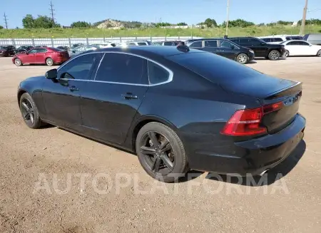 VOLVO S90 T5 MOM 2018 vin LVY982AK2JP020747 from auto auction Copart