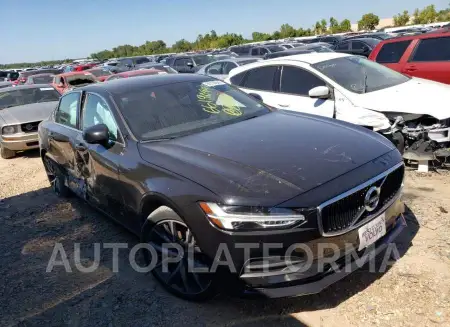 VOLVO S90 T5 MOM 2018 vin LVY982MK0JP036571 from auto auction Copart