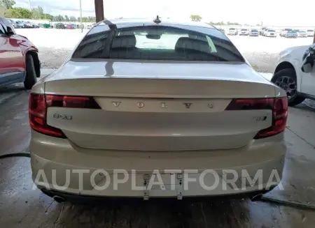 VOLVO S90 T5 MOM 2018 vin LVY982MK3JP006318 from auto auction Copart