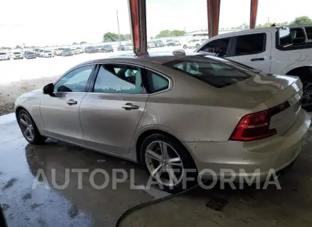 VOLVO S90 T5 MOM 2018 vin LVY982MK3JP006318 from auto auction Copart