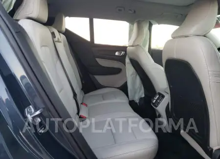 VOLVO XC40 T5 IN 2019 vin YV4162UL5K2133764 from auto auction Copart