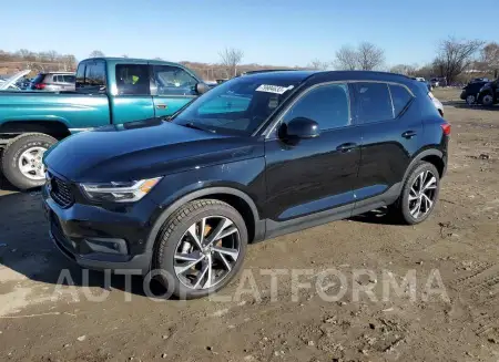 Volvo XC40 T5 2019 2019 vin YV4162UM6K2095258 from auto auction Copart