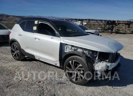 VOLVO XC40 T5 R- 2022 vin YV4162UM0N2757355 from auto auction Copart