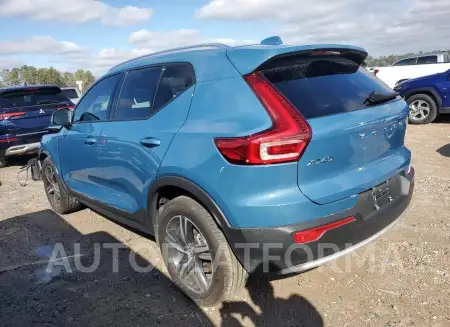 VOLVO XC40 CORE 2023 vin YV4K92HK3P2090790 from auto auction Copart