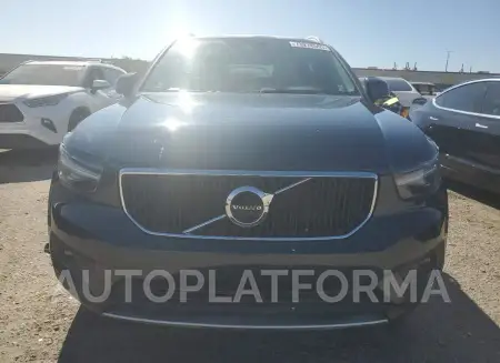 VOLVO XC40 MOMEN 2021 vin YV4162UK7M2595074 from auto auction Copart