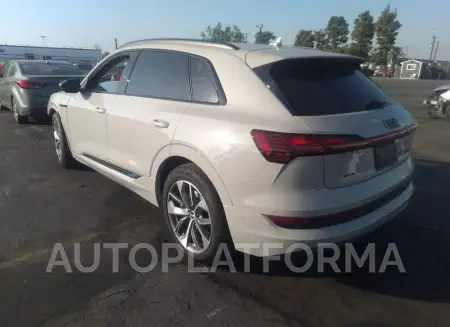 AUDI E-TRON 2021 vin WA1LAAGEXMB041113 from auto auction Iaai