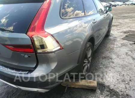 VOLVO V90 CROSS COUNTRY 2017 vin YV4A22NL4H1004438 from auto auction Iaai