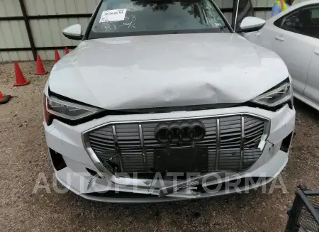 AUDI E-TRON 2019 vin WA1LAAGE7KB020913 from auto auction Iaai