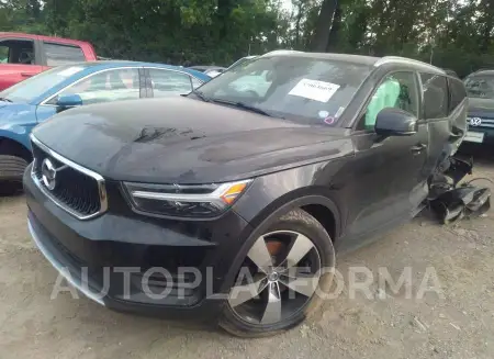 VOLVO XC40 2019 vin YV4162XZ4K2021103 from auto auction Iaai