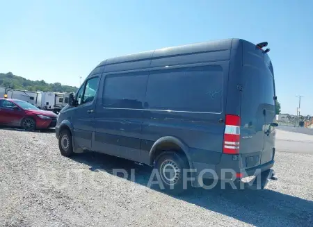 MERCEDES-BENZ SPRINTER CARGO VAN 2018 vin WD3PE7CD1JP638283 from auto auction Iaai