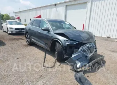 Audi E-Tron 2019 2019 vin WA1VAAGE9KB006830 from auto auction Iaai