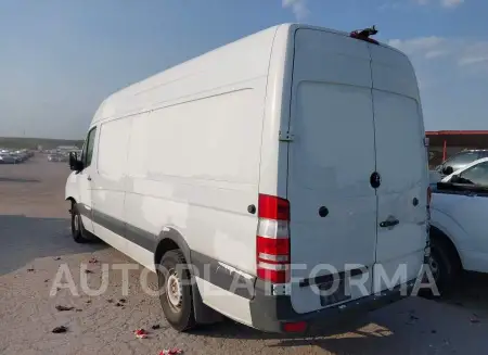 MERCEDES-BENZ SPRINTER CARGO VAN 2018 vin WD3PE8CD9JP598363 from auto auction Iaai