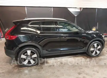 VOLVO XC40 2019 vin YV4162UK9K2155497 from auto auction Iaai