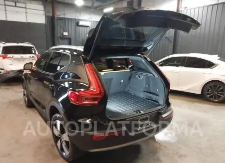 VOLVO XC40 2019 vin YV4162UK9K2155497 from auto auction Iaai