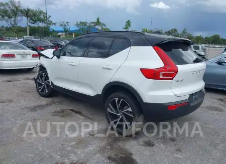 VOLVO XC40 2022 vin YV4162UM4N2730711 from auto auction Iaai