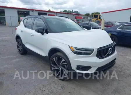 VOLVO XC40 2022 vin YV4162UM4N2730711 from auto auction Iaai