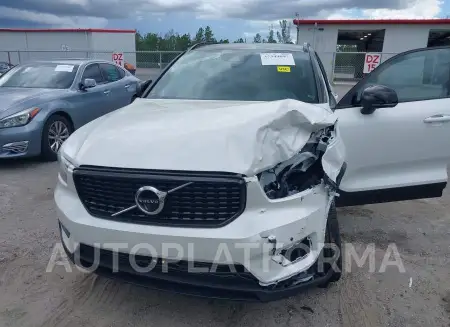 VOLVO XC40 2022 vin YV4162UM4N2730711 from auto auction Iaai