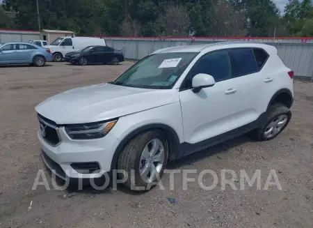 VOLVO XC40 2022 vin YV4162UK4N2759849 from auto auction Iaai