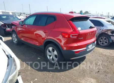 VOLVO XC40 2019 vin YV4162XZ0K2010101 from auto auction Iaai