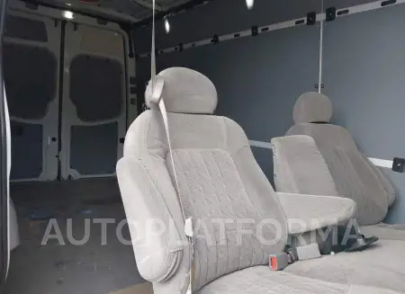 MERCEDES-BENZ SPRINTER CARGO VAN 2017 vin WD3PE8CD7HP518634 from auto auction Iaai