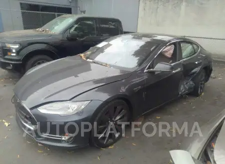 TESLA MODEL S 2015 vin 5YJSA1V40FF100357 from auto auction Iaai