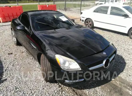 MERCEDES-BENZ SLK-CLASS 2015 vin WDDPK4HA5FF104072 from auto auction Iaai