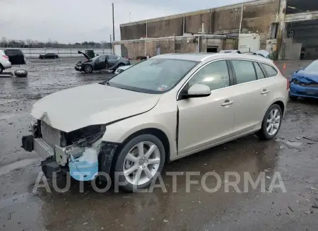 Volvo V60 T5 2017 2017 vin YV140MEK4H1373383 from auto auction Copart