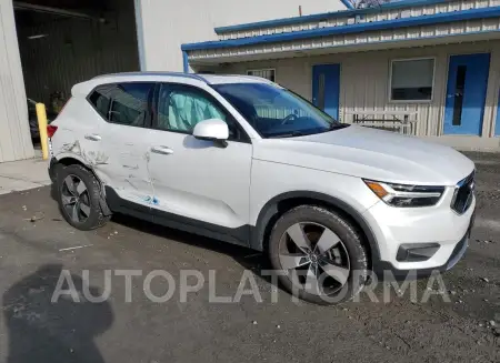 VOLVO XC40 T5 MO 2021 vin YV4162UK8M2564111 from auto auction Copart