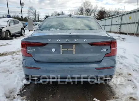 VOLVO S60 B5 MOM 2022 vin 7JRL12TZ1NG162509 from auto auction Copart