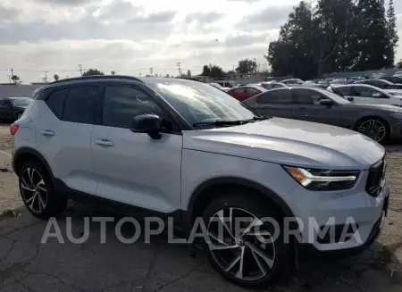 VOLVO XC40 T5 R- 2022 vin YV4162UM4N2668324 from auto auction Copart