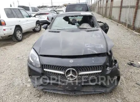 MERCEDES-BENZ SLC 300 2019 vin WDDPK3JA9KF158215 from auto auction Copart