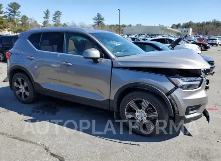 VOLVO XC40 T5 IN 2022 vin YV4162UL7N2743976 from auto auction Copart