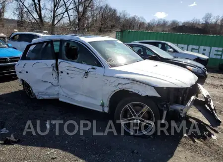 AUDI SQ5 PREMIU 2018 vin WA1A4AFY7J2147976 from auto auction Copart