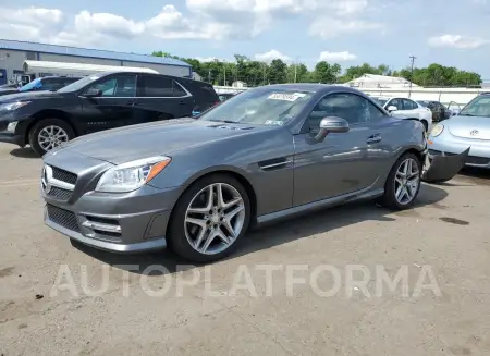 Mercedes-Benz SLK350 2016 2016 vin WDDPK5HA0GF117609 from auto auction Copart