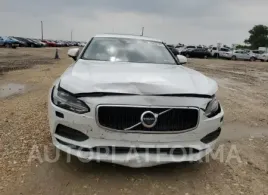 VOLVO S90 T5 MOM 2018 vin LVY982MK2JP006763 from auto auction Copart