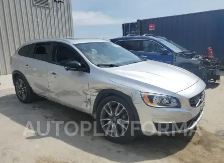 VOLVO V60 CROSS 2018 vin YV440MWK3J2056101 from auto auction Copart